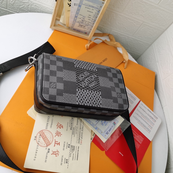 ルイヴィトンバッグ側面デザイン